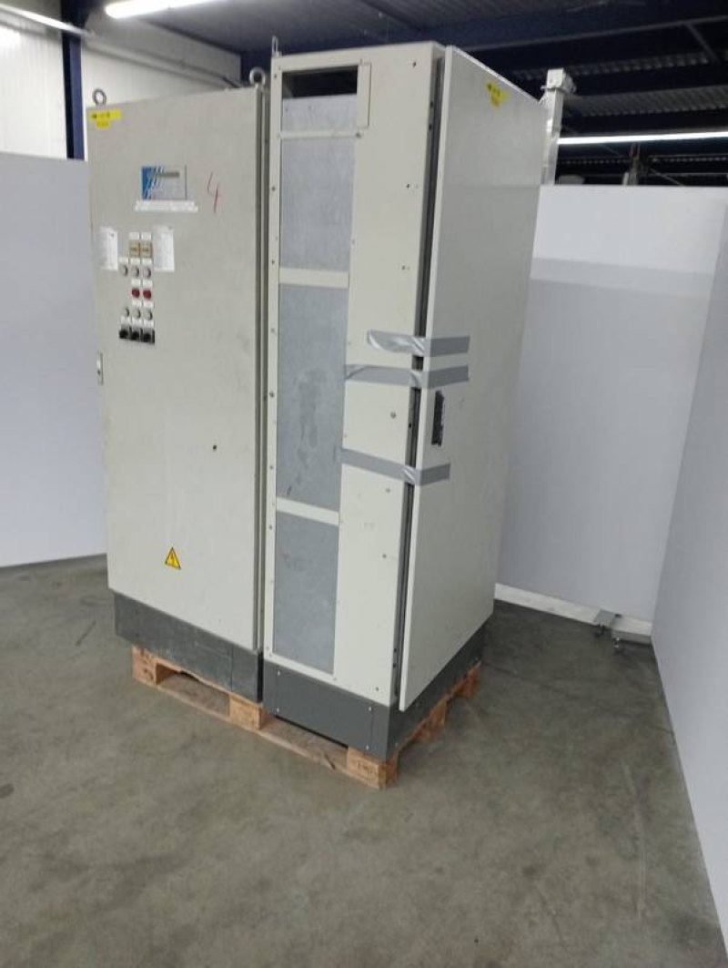 Switch box cooling