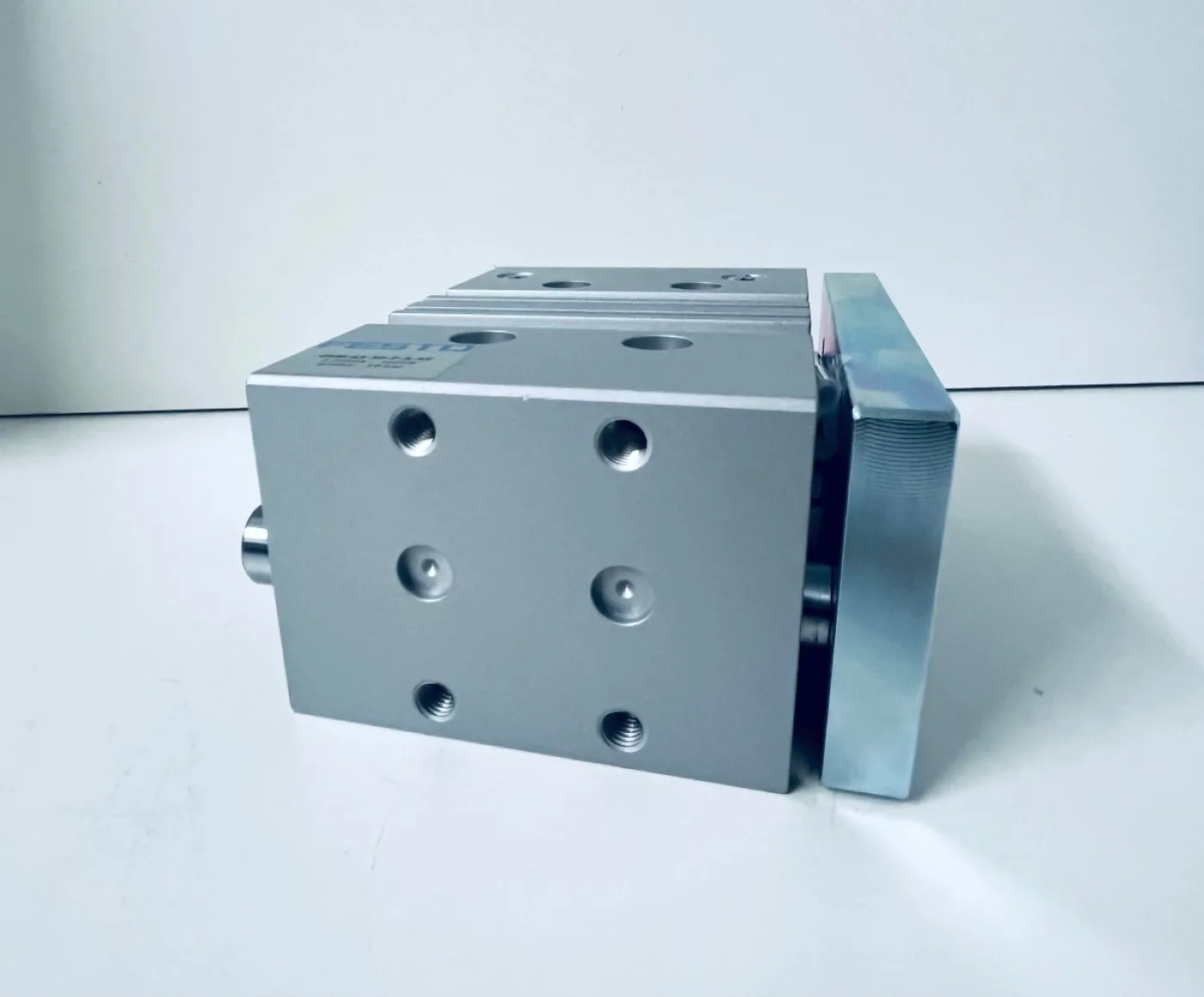 Festo DFM-63-50-P-A-KF Pneumatikzylinder - 6