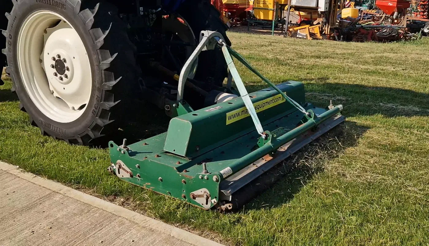 2015 Major MJ70-240 2.4m Mounted Roller Mower - 1