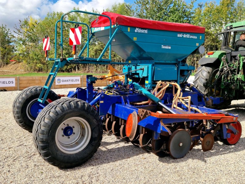 Moore Uni-Drill DP400A Tandem 4m Trailed Direct Drill