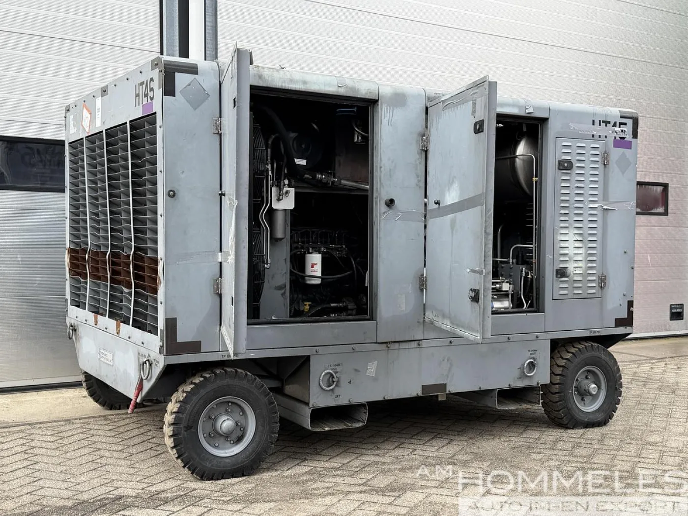 Hydraulics international A/M 27T-17 (UHTS) - 2