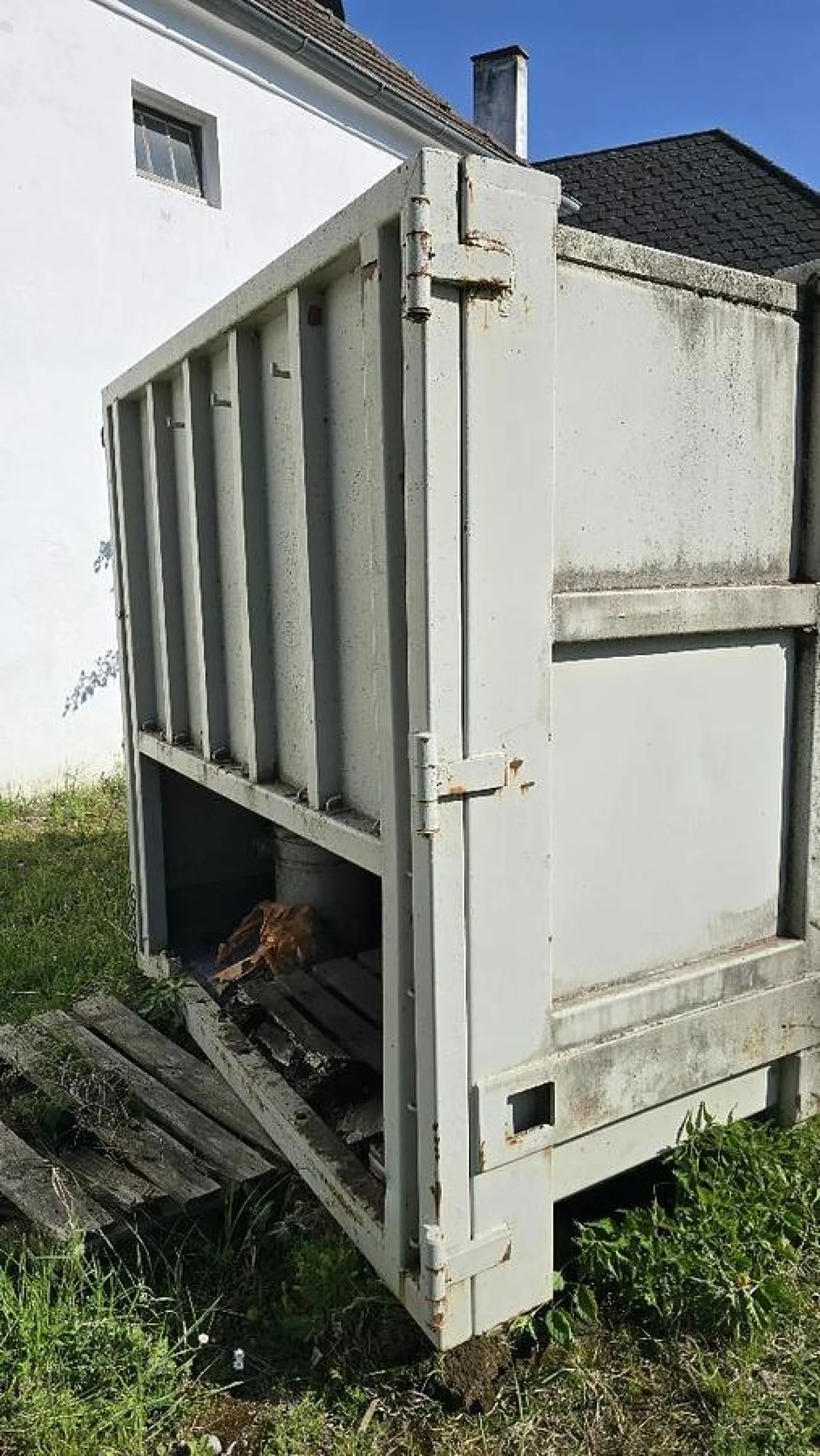 BIG Hakenliftcontainer mit 5000 l Tank - 5