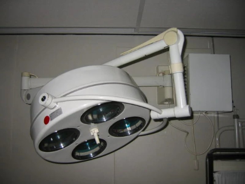 Heraeus Hamburg OP-Lampe (Wandmontage)