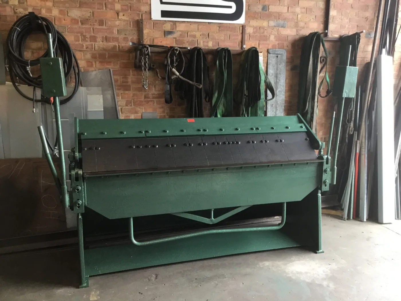NATIONAL Box & Pan Folder 2035mm x 2.0mm - WNS - W. Neal Services Ltd - 1