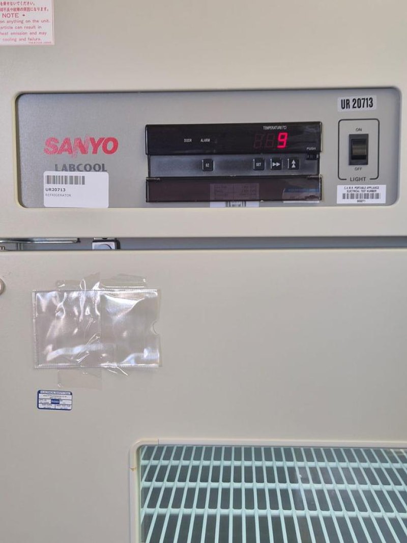 Sanyo MPR 720 Labcool Pharmaceutrical Refrigerator