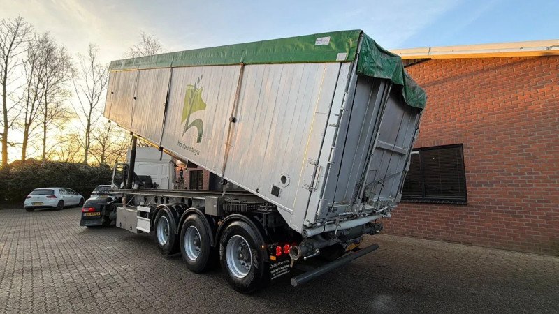 Fliegl 55m3 Bladaskipper/Schleuse Liftas 2 partitions