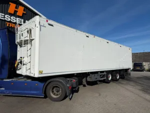 Kraker CF-X CF-X AS-1 Lift axle AS-3 Steering axle Wabco Smartboard Headstock door EN Remorque