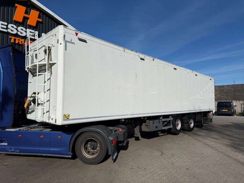 Kraker CF-X CF-X AS-1 Lift axle AS-3 Steering axle Wabco Smartboard Headstock door EN Trailer