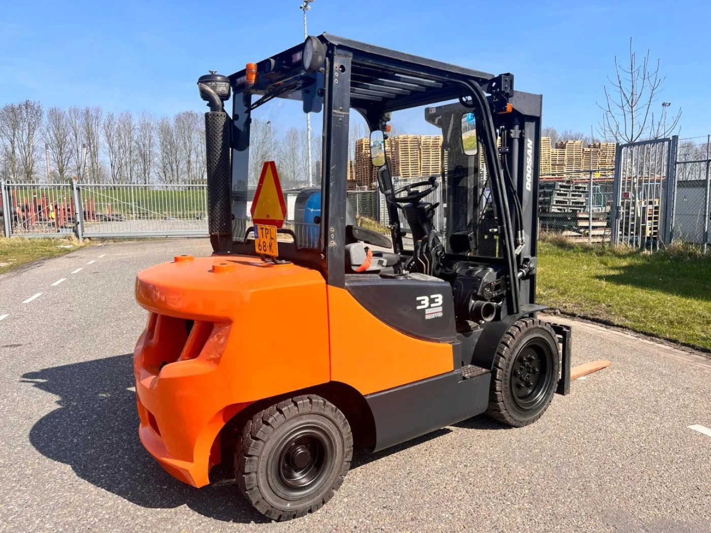 Doosan D33S- 7 - 7