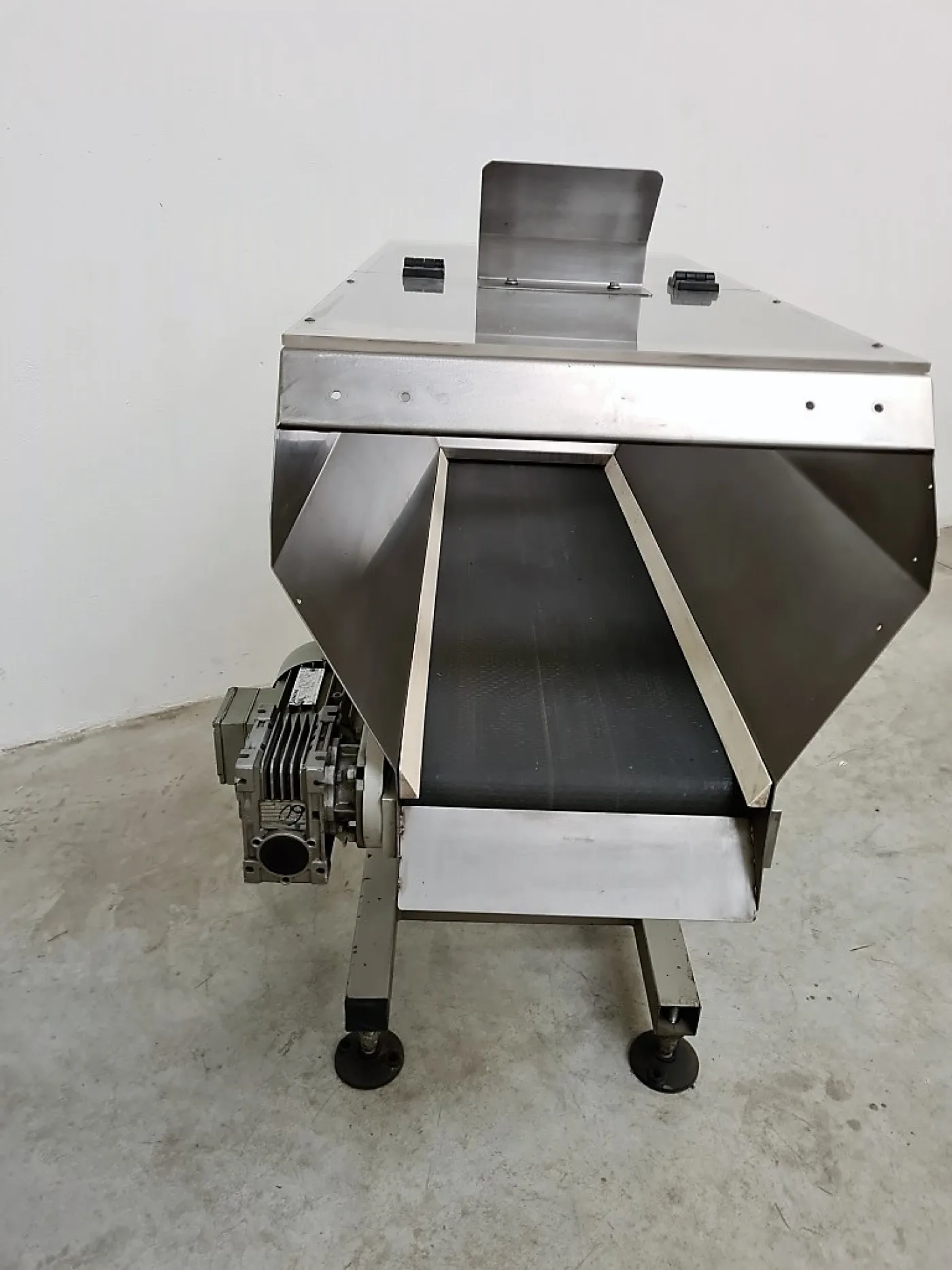 ALIMENTATORE A NASTRO - 3
