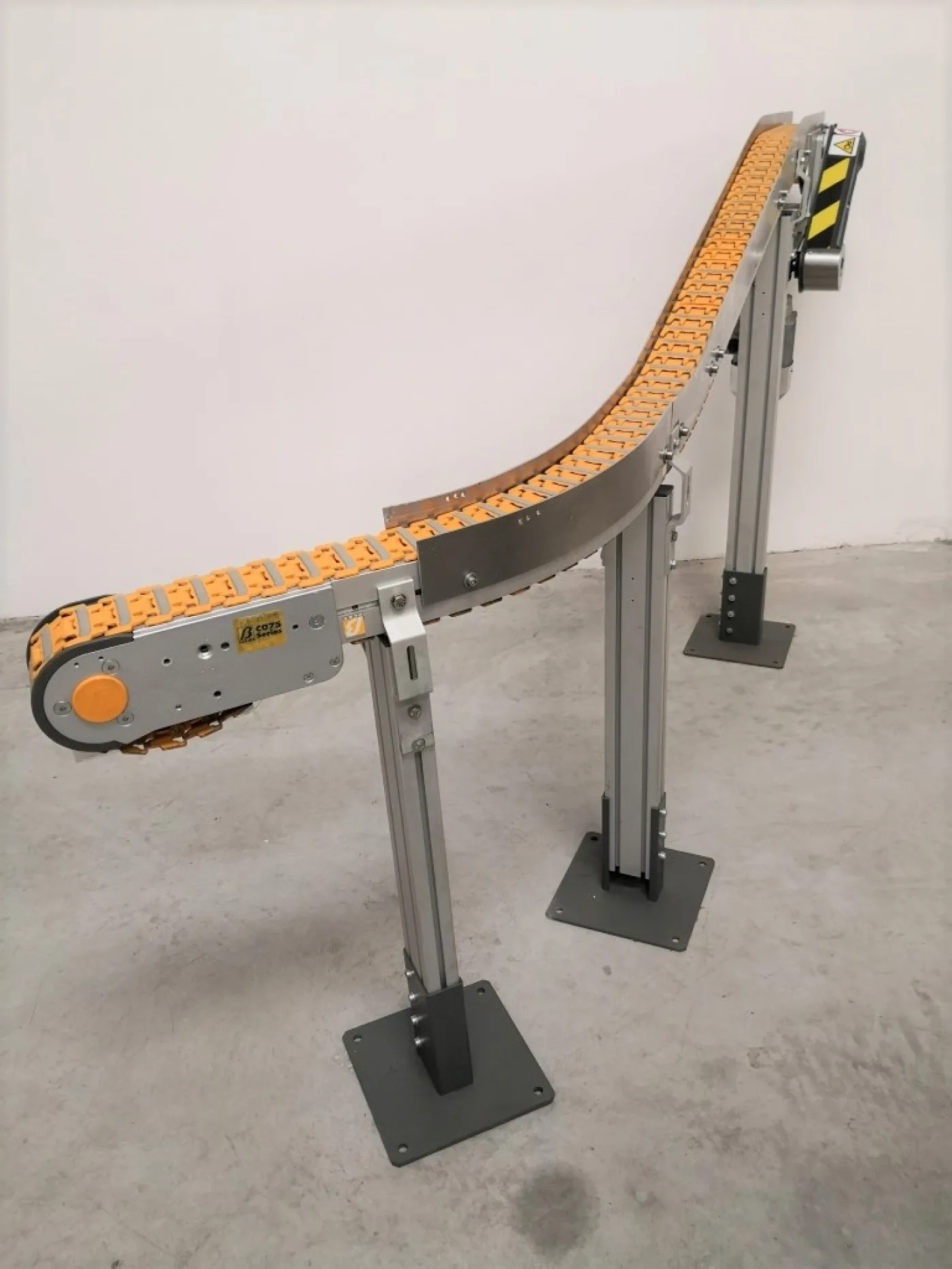NASTRO TRASPORTATORE A TAPPARELLE CURVO MOTORIZZATO – BETT SISTEMI – Mod. C075 - 2