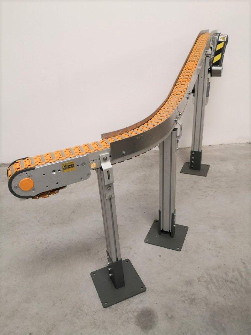 NASTRO TRASPORTATORE A TAPPARELLE CURVO MOTORIZZATO – BETT SISTEMI – Mod. C075