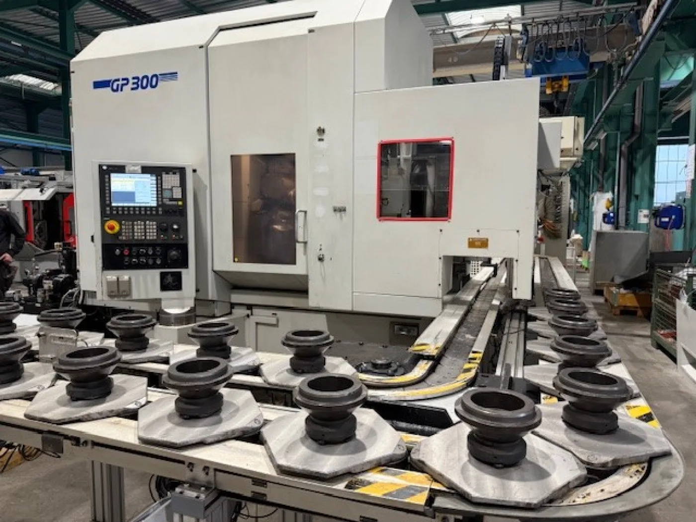 CNC Gear Hobbing Machine – GLEASON GP300 - 2