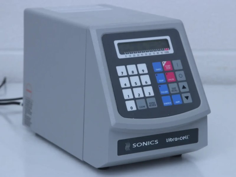 SONICS Vibra Cell VCX750 Ultrasonic Processor