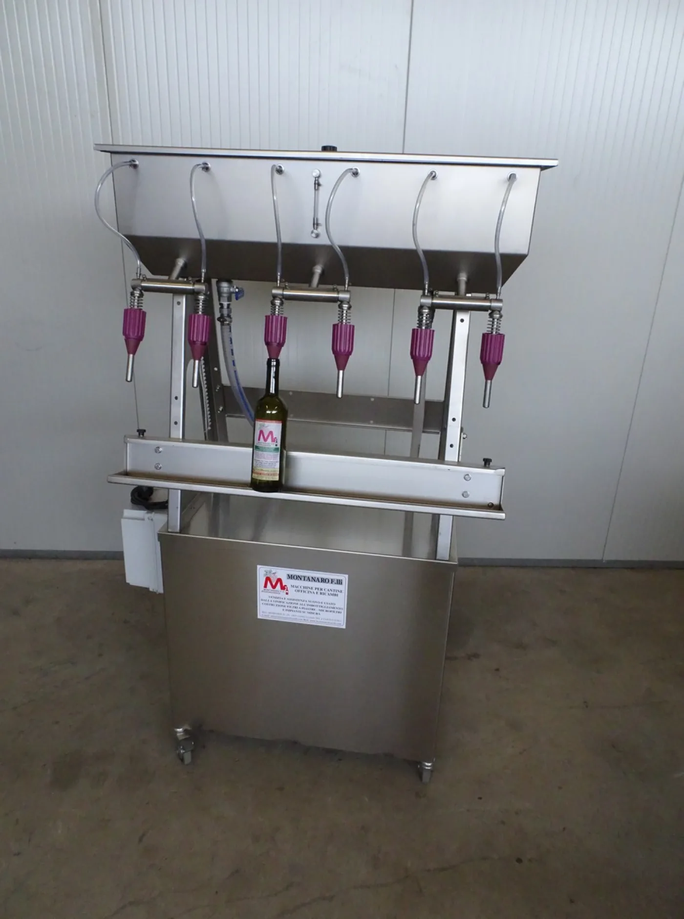SEMI-AUTOMATIC IN-LINE FILLER 6 NOZZLES WITH PUMP, ELECTRIC PANEL AND PROBES NEW MACHINE - 6
