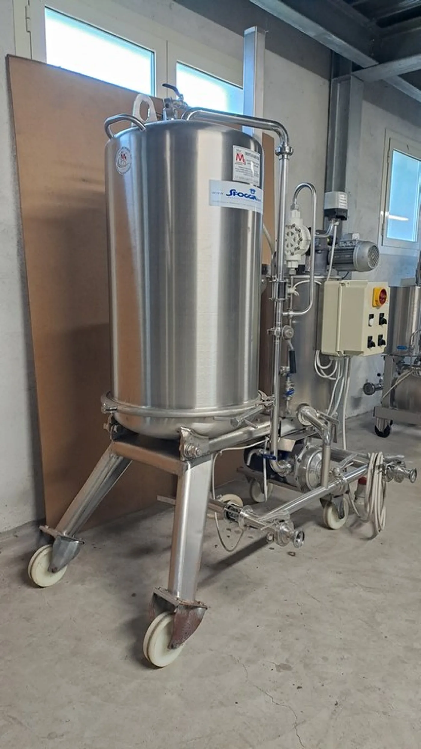 KIESELGUR FILTER SFOGGIA IN STAINLESS STEEL, 5MQ OF FILTERING SURFACE, HORIZONTAL SHEETS, SECOND HAND MACHINE - 2