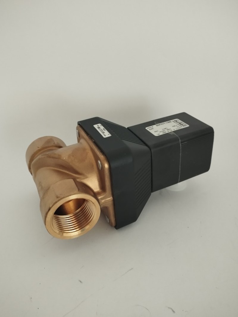 Bürkert 6213 A 2/2 Magnetventil Nr. 00134680, 10017258