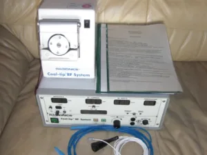 Radionics Cool-tip RF-System Thermoablationsgerät