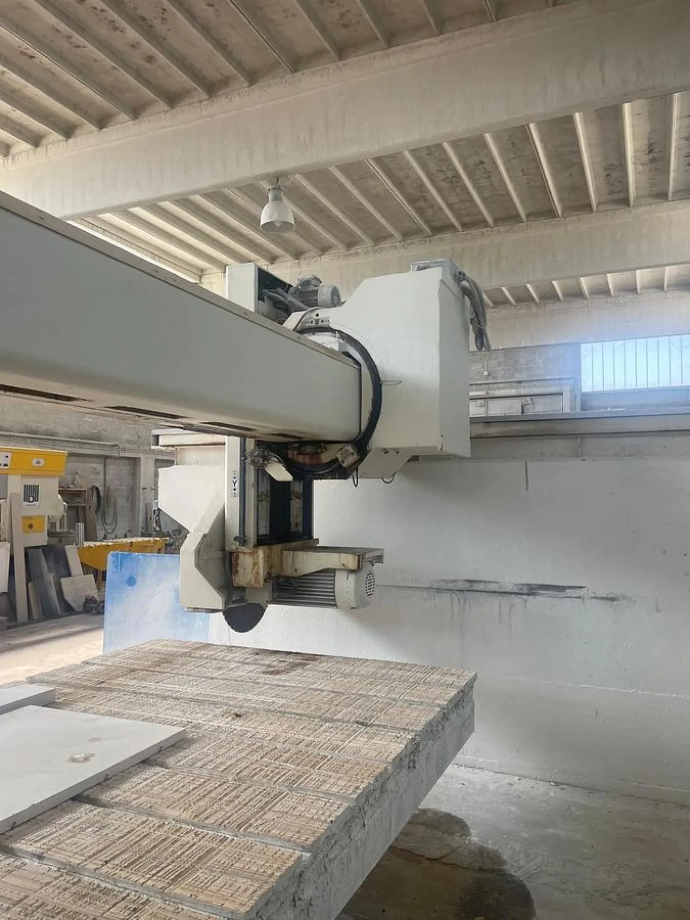 2005 GMM Axia 38 full - 4
