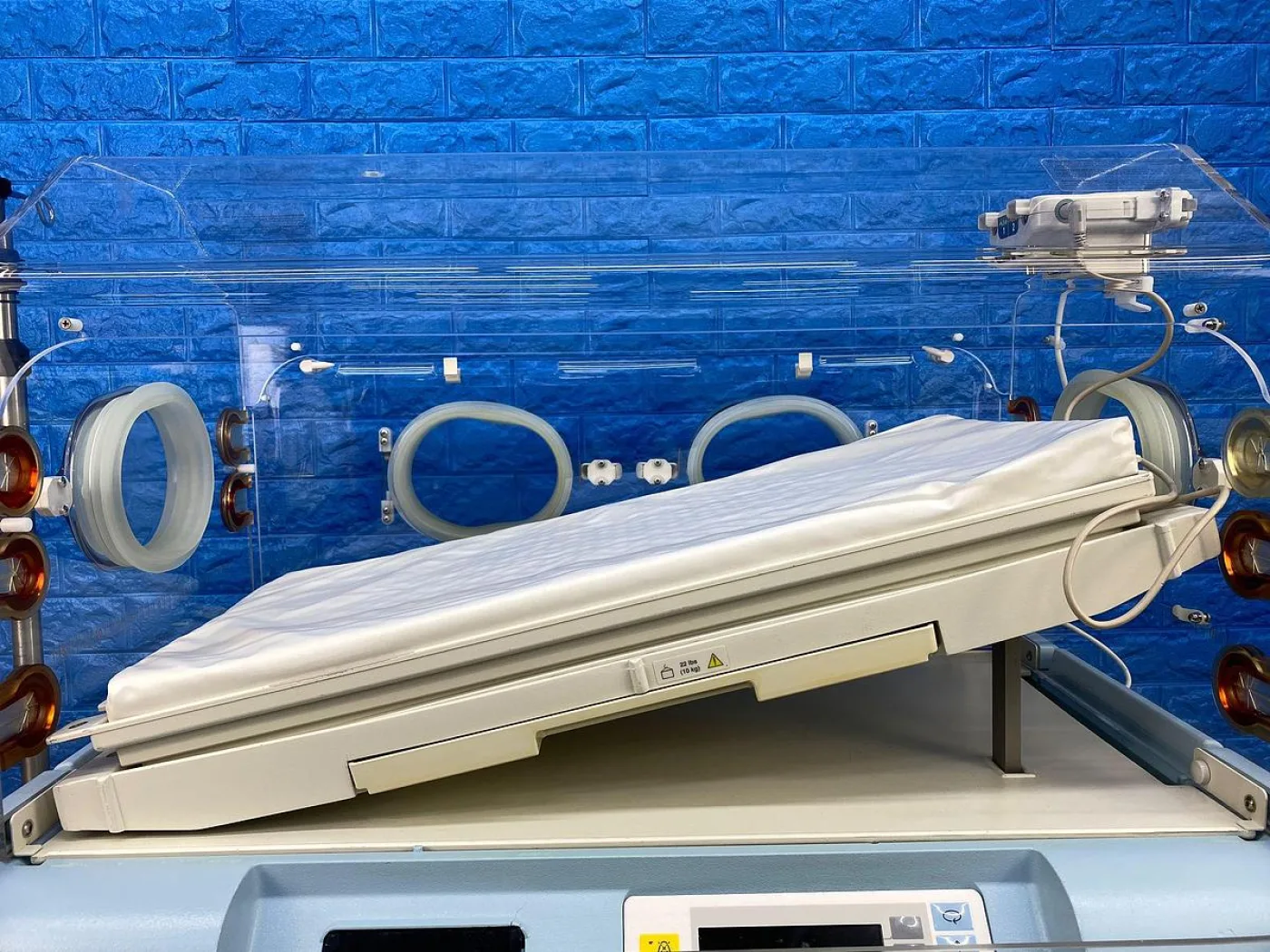 Drager Isolette 8000 YOM: 2017 - 7