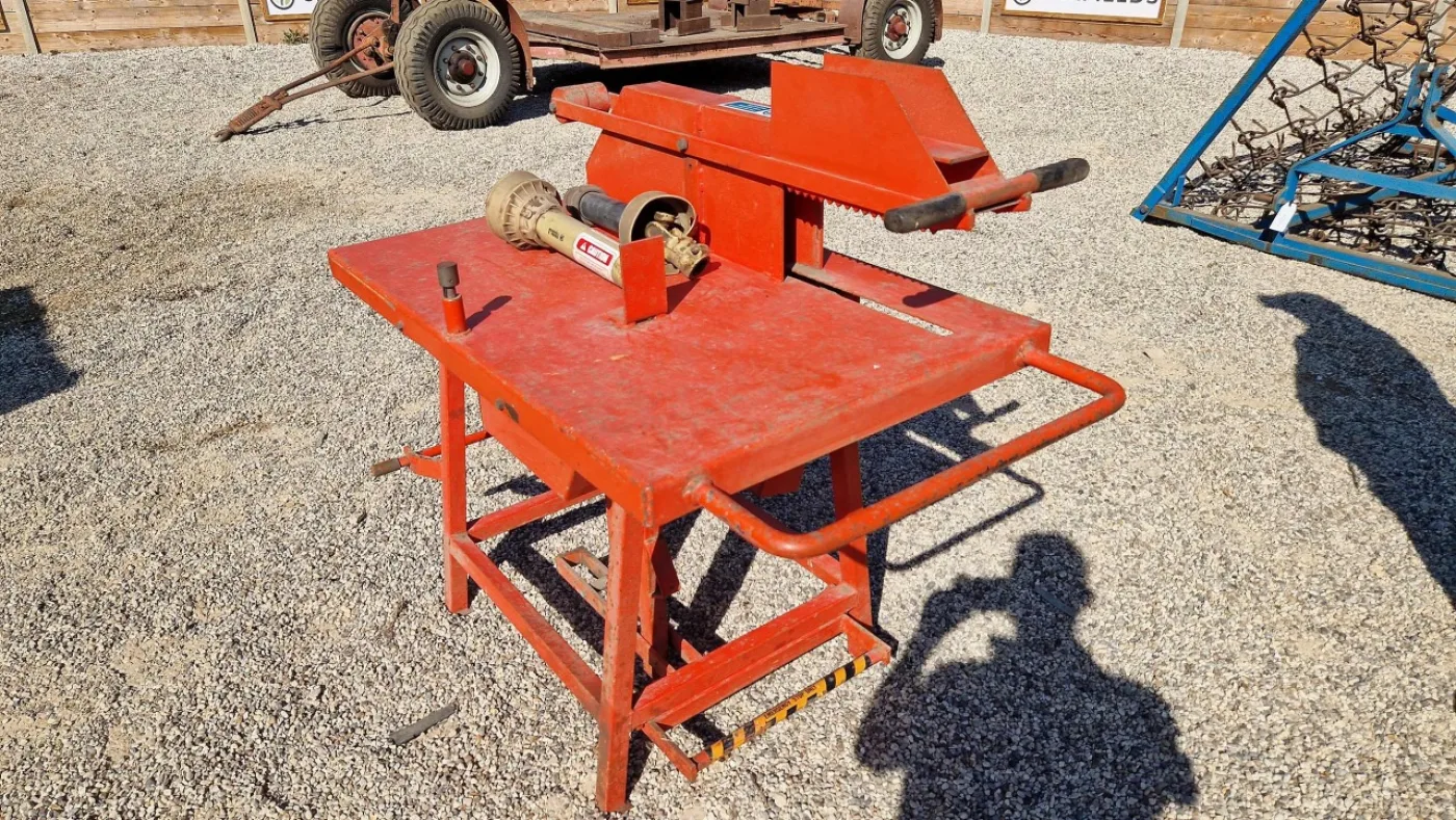 Lawrence Edwards Sawbench - 1