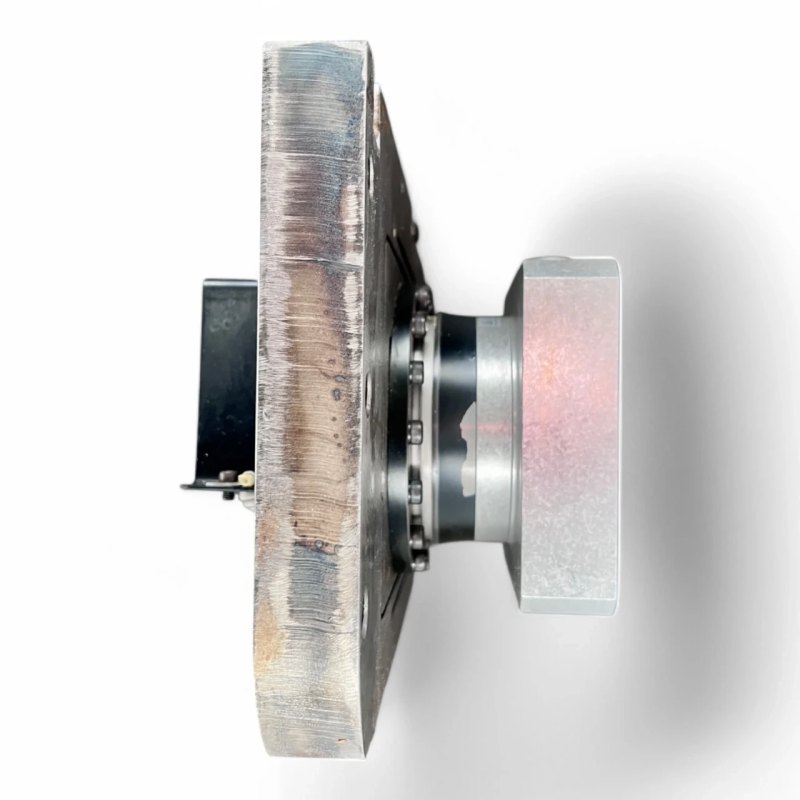 Rexroth Permanent Magnet Motor - Indramat MKD071B-061-KGO-KN und Alpha Getriebe TP 010X-MF1