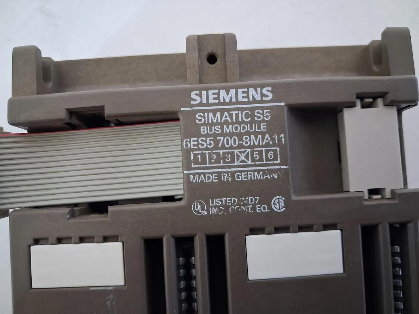 Siemens SIMATIC S5 Bus Module 6ES5 700-8MA11 - 7
