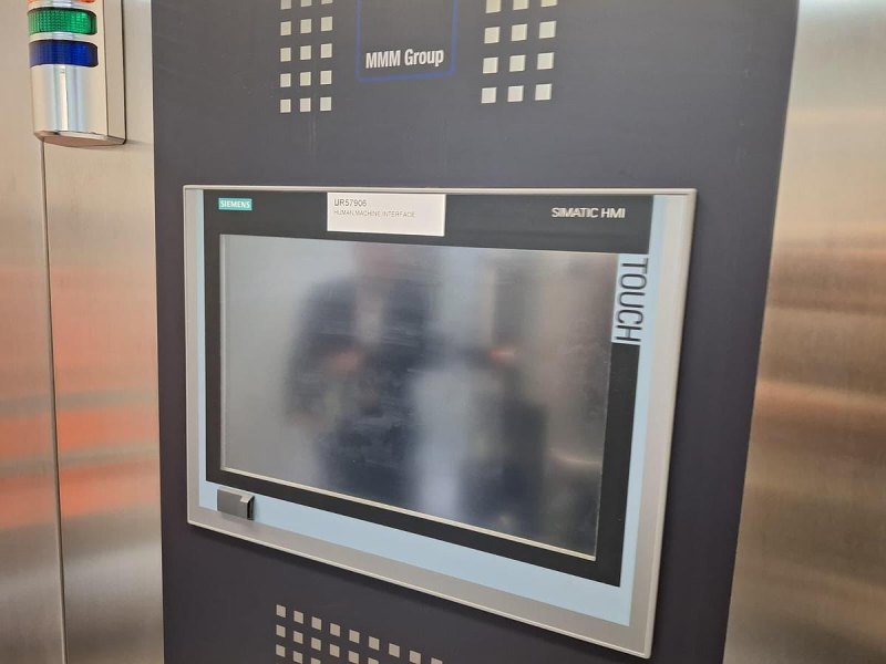 MMM Group Vakulab HL Medical Autoclave