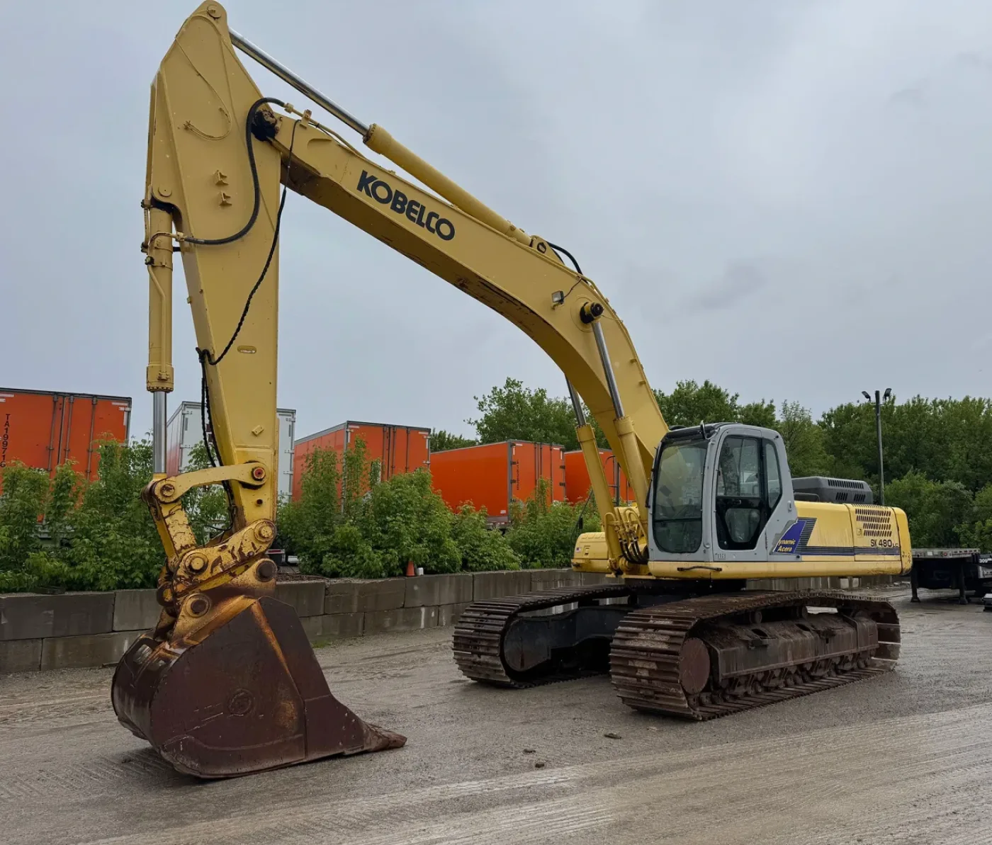 JCB 220X LC Tracked Excavator - 2