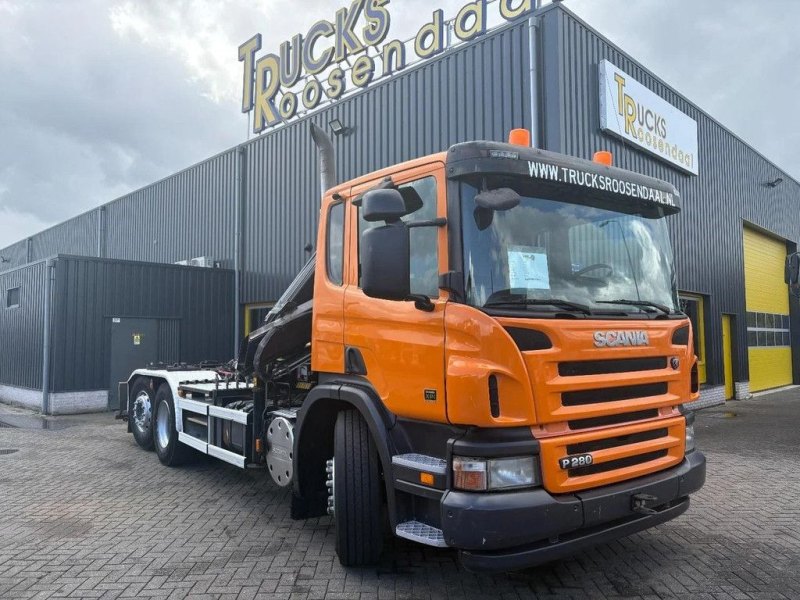 Scania P360 + HIAB 111BS-2 DUO + 6X2 + HOOKSYTEM + EURO 5 + 113,000KM!