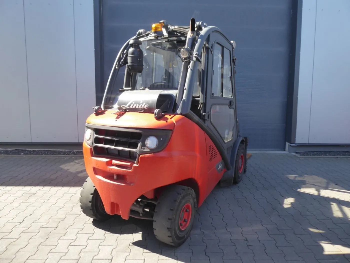 Linde H30T-02 - 5