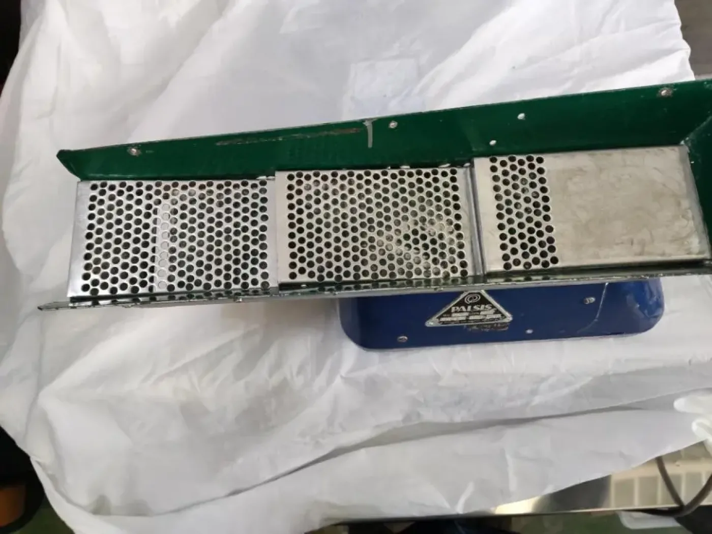 USED PALSIS PLZ FEEDER-VIBRATOR - 2