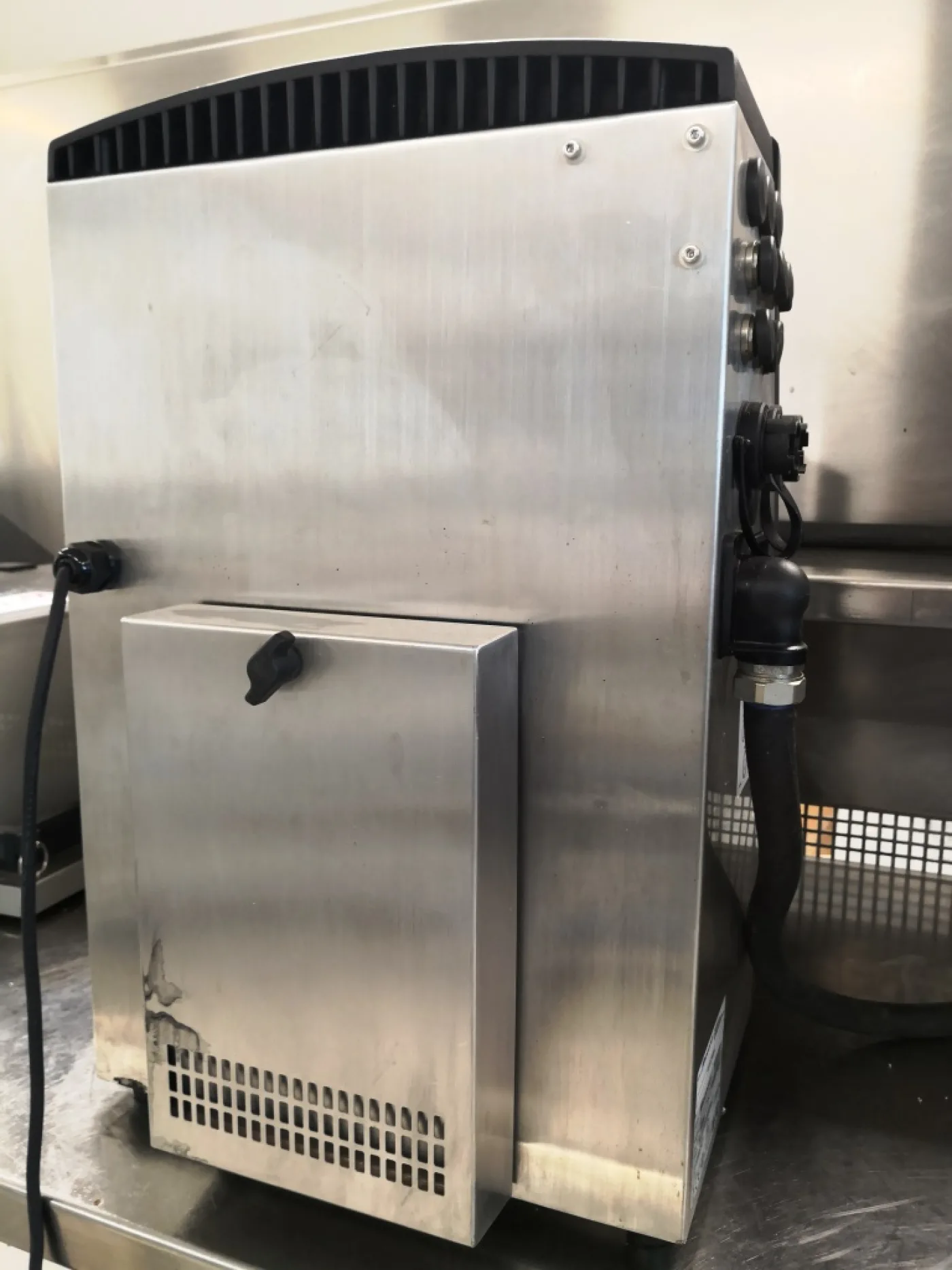 STAMPANTE A GETTO DI INCHIOSTRO -VIDEOJET – Mod. 1520 - 6