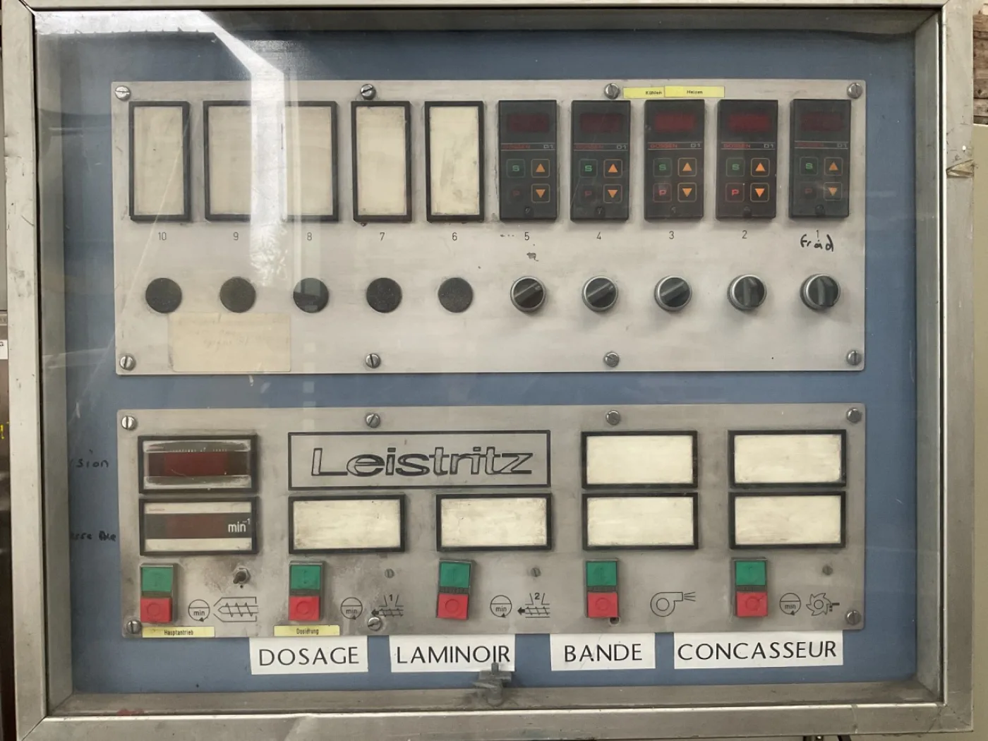 Leistritz ZSE-110 - Double screw extruder - 8