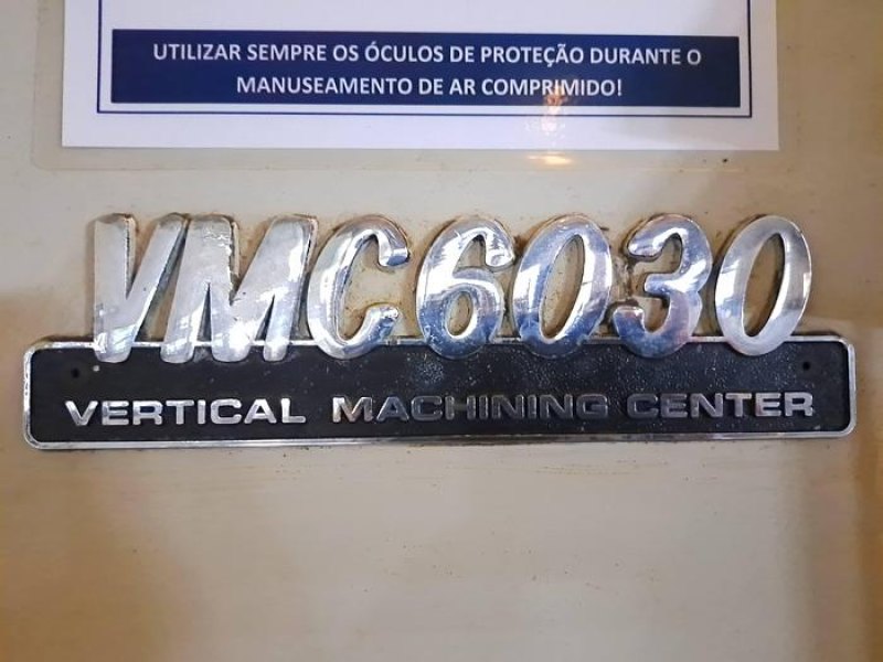 Centro de maquinação vertical Fadal 907-1 VMC 6030 CNC