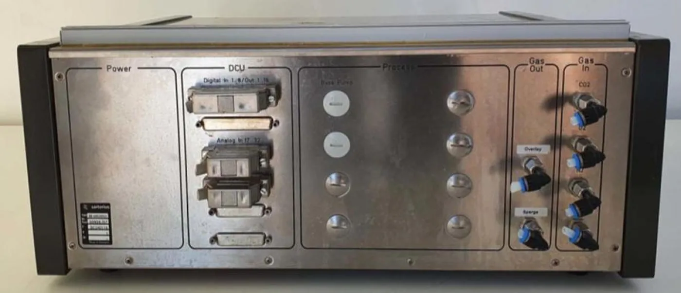 Industrial Pneumatic Control Panel with Pressure Regulators and Flow Meter - 2