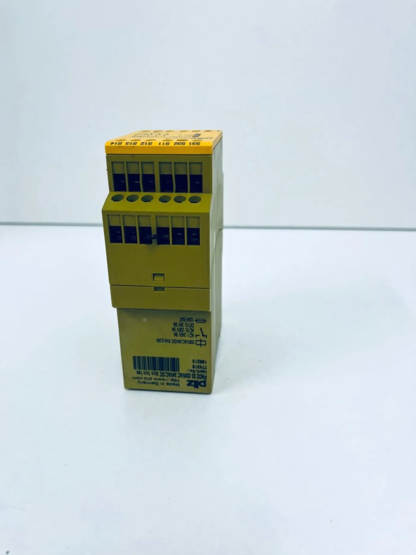 Pilz PN0Z X3 774318 Sicherheitsmodul - 2
