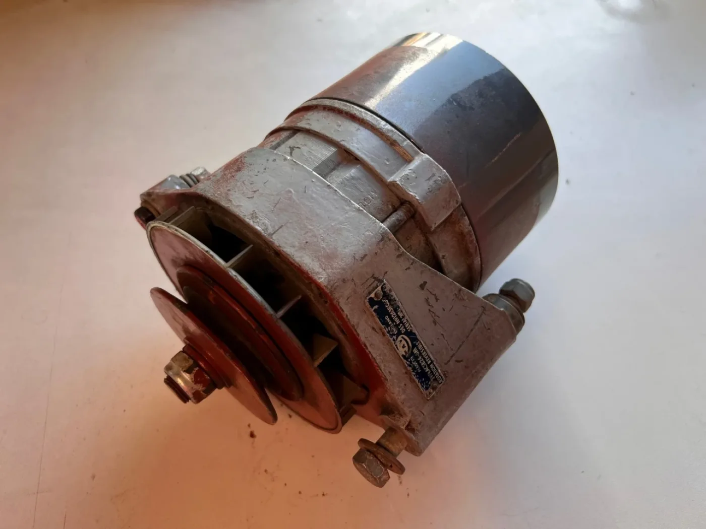 Dynamo 24v Ex-Belgisch (gebruikt) - 2