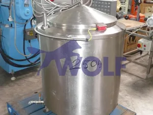 Edelstahl-Rührwerksbehälter MONDOMIX - ca- 150 Liter Inhalt mit Antrieb von unten.