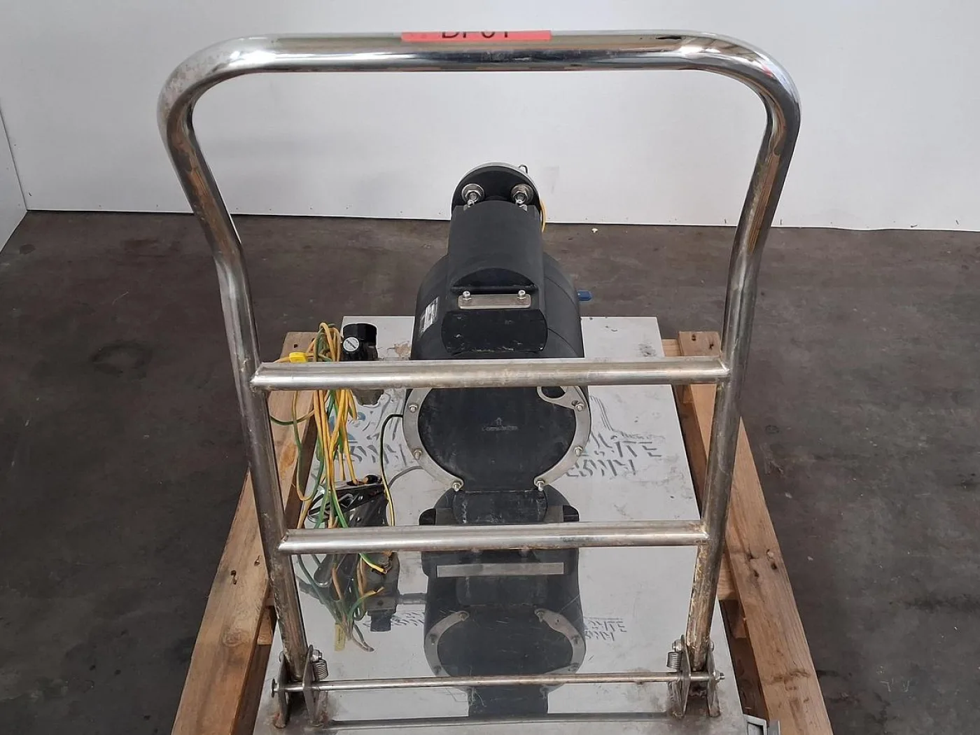 Metabo Pneumatic Diaphragm Pump Unit on Stainless Steel Frame - 6