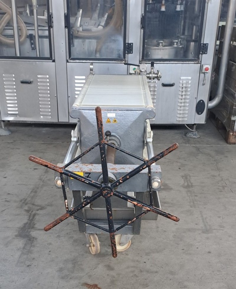 PLATES FILTER 40X40, PAINTED FRAME, 76 PLATES IN PLASTIC MATERIAL, SECOND-HAND MACHINE