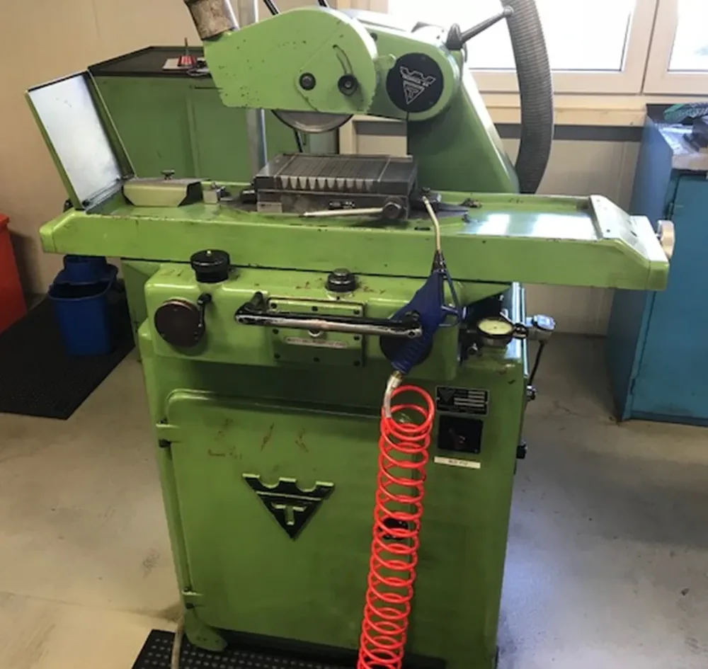 020218 - TECHNICA 1300/175