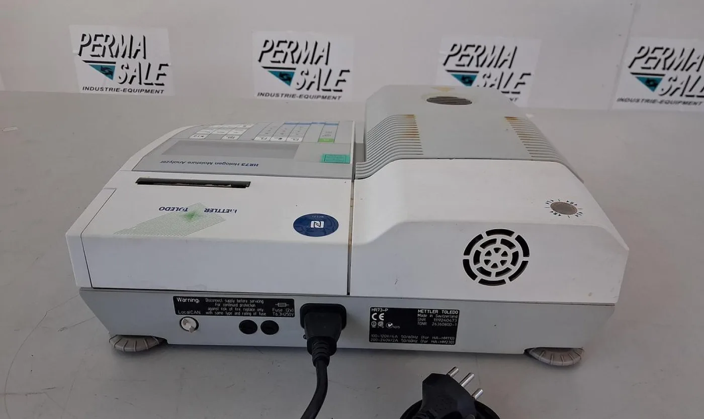 Mettler Toledo HR73 Halogen Moisture Analyzer - 6