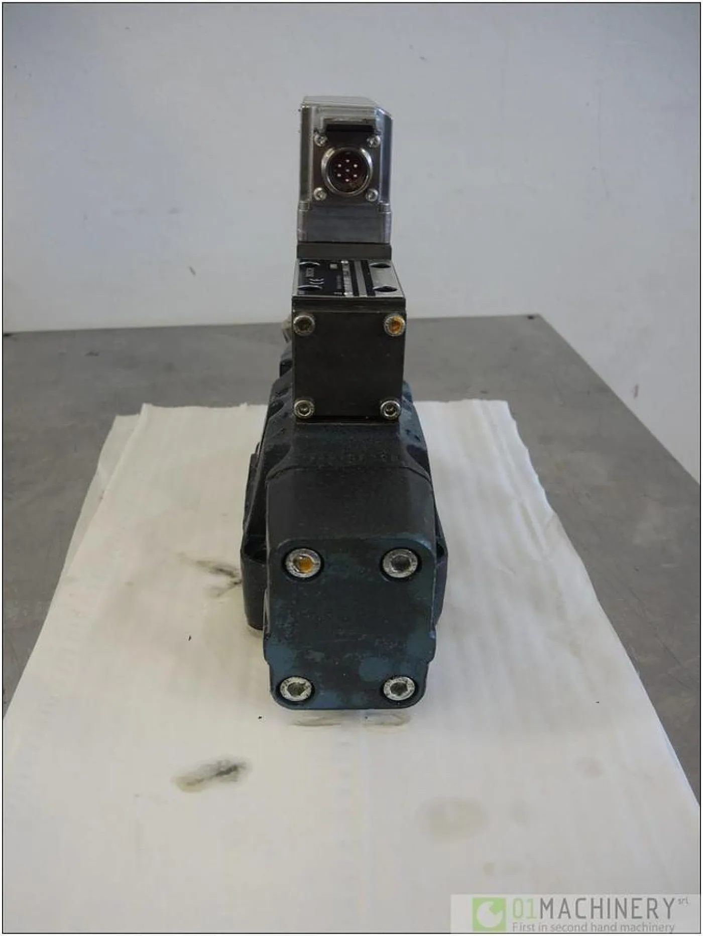 2001 BOSCH 0811404607 AI2086 - 3