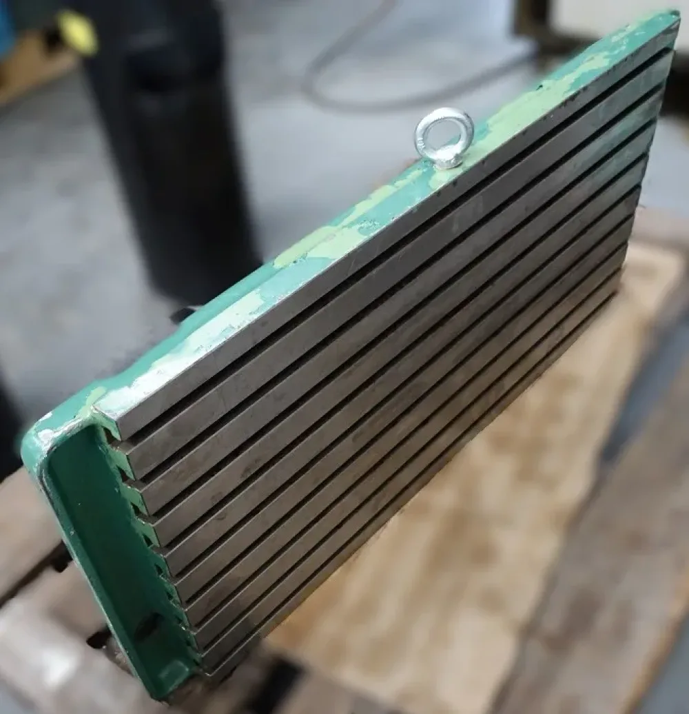 2230 / FP 3 DECKEL uinbekannt