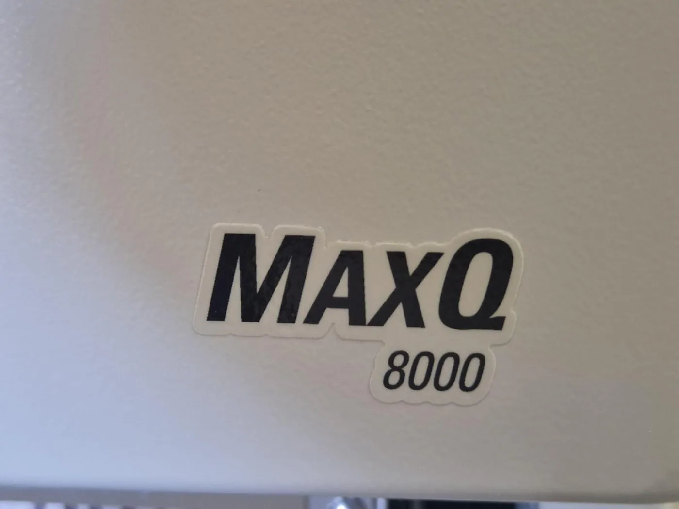 Thermo Fisher Scientific MaxQ SHKE8000 Shaker - 6