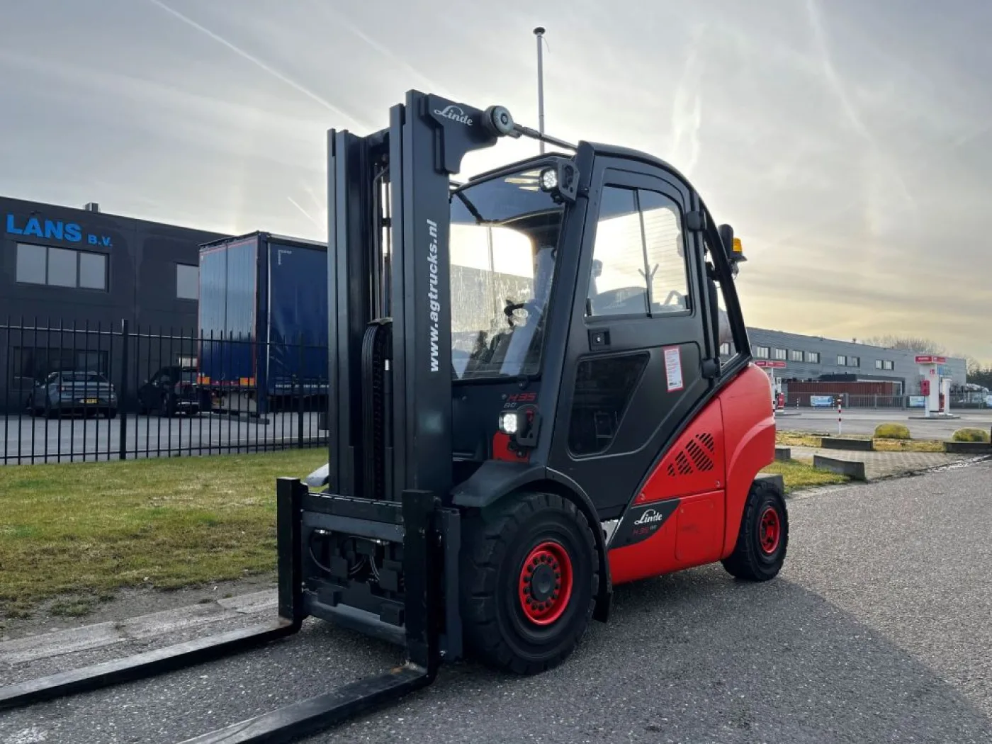 Linde H35T-02 - 4