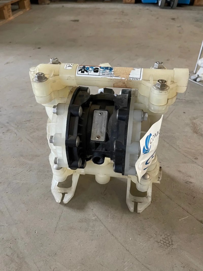 USED GRACO HUSKY PNEUMATIC DRIVE DOUBLE DIAPHRAGM PUMP