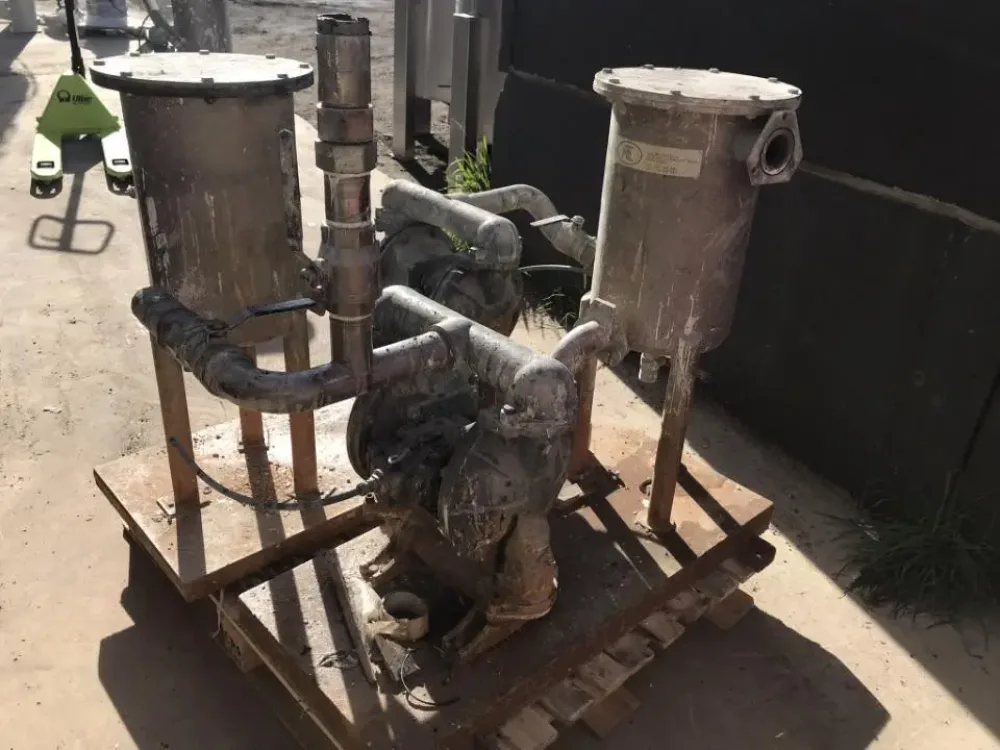 USED AODD SANDPIPER EB2-M TN-3-A AIR OPERATED DOUBLE DIAPHRAGM PUMP WITH STAINLESS STEEL GAF FILTER 15 LITERS