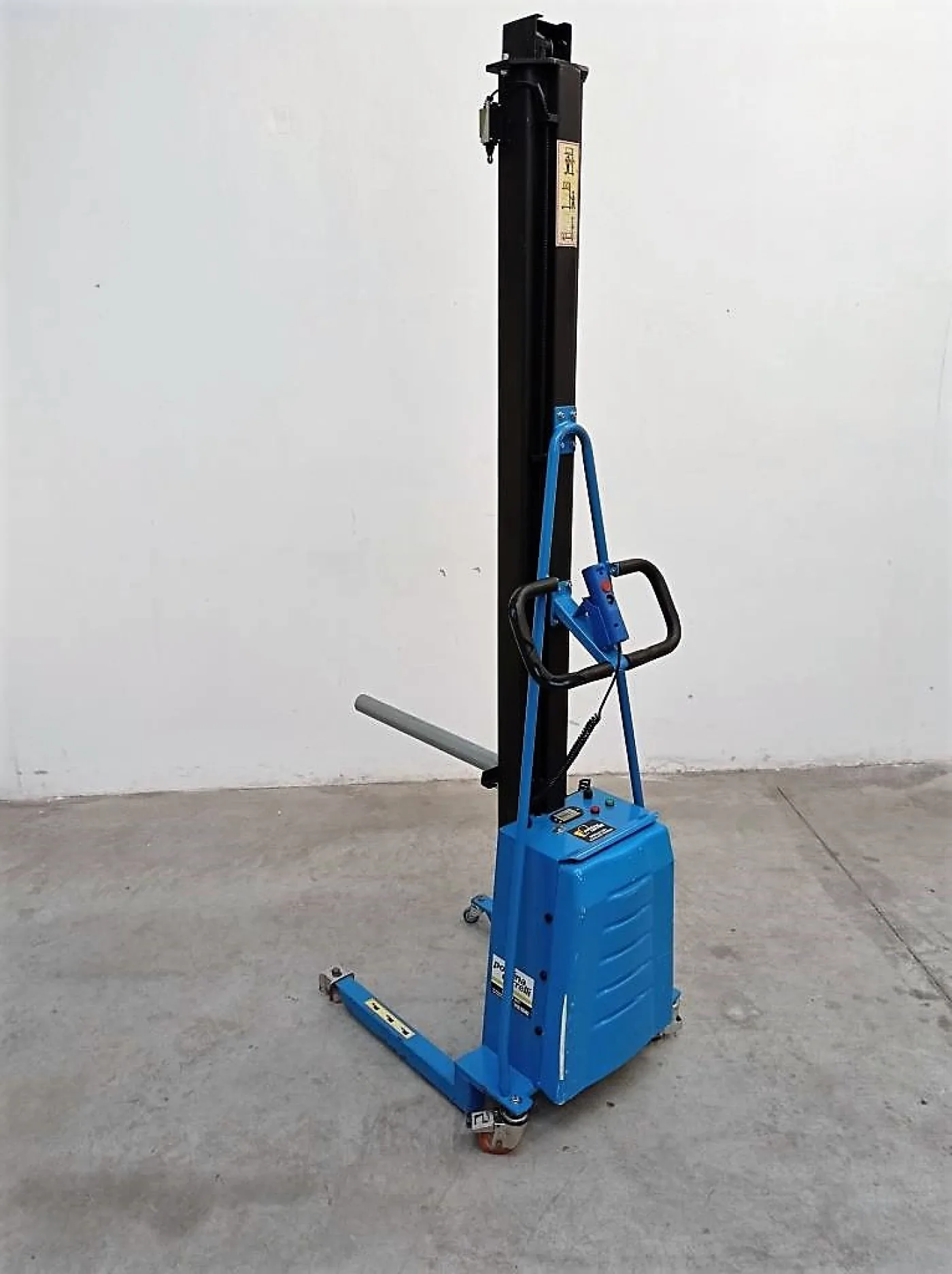 CARRELLO ELEVATORE – PONTINA CARRELLI - 8